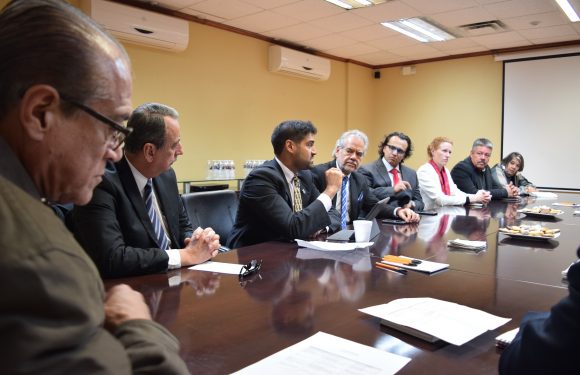 Chihuahua tiende lazos de colaboración con la Embajada Británica en México