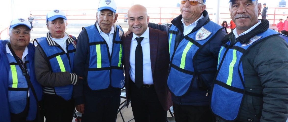 Acompaña La Torre inicio de programa “Escudo Escolar”