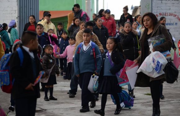Regresan a clases más de 25.6 millones de estudiantes de educación básica