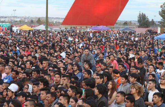 Juarez | Asisten 15 mil fronterizos a ver Dragon Ball Super en la Plaza de la Mexicanidad