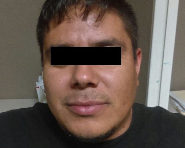 Juarez | Detienen a elemento de la AEI por el delito de violencia familiar