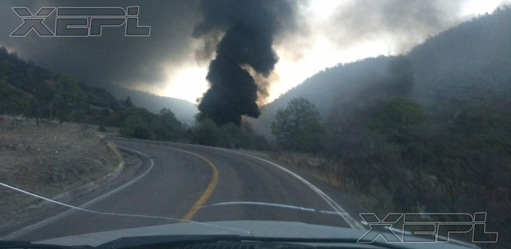 Se incendia pipa con 40 mil litros de combustible