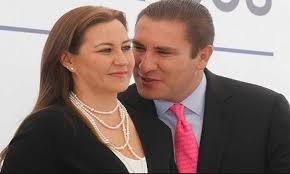 Acusan a Érika Alonso y a su esposo Moreno Valle de enriquecerse con la deuda pública