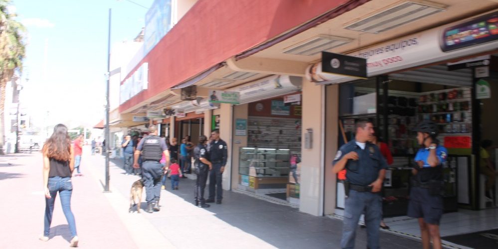 VIDEO: Se niega a dar garantia por equipos inservibles en Plaza de la Tecnologia