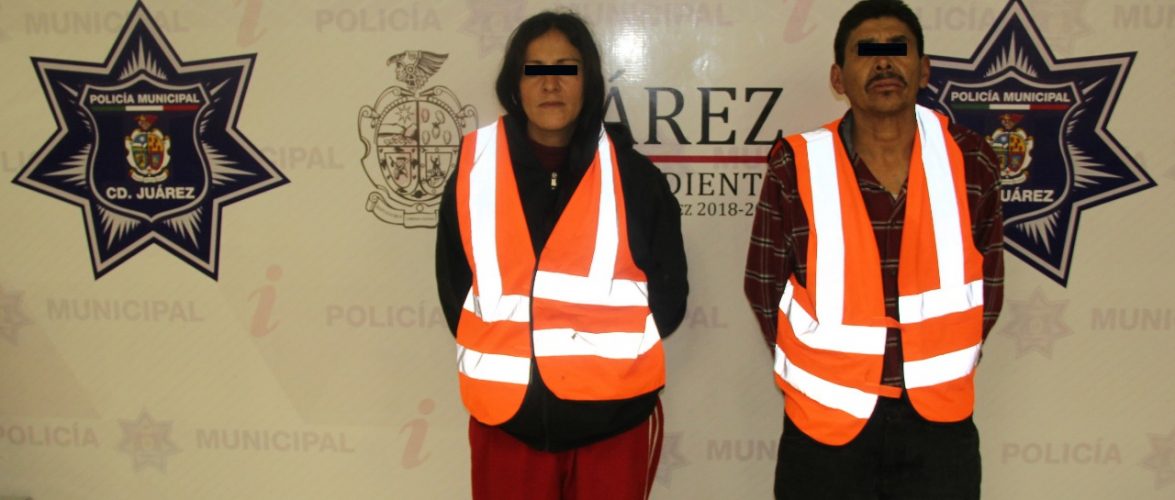 Policías Municipales detienen a dos presuntos narcomenudistas en posesión de 47 dosis de heroína