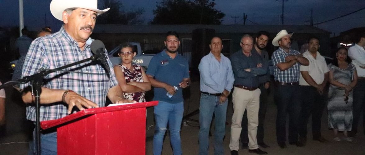 Cuauhtemoc | Entrega Carlos Tena red de alumbrado publico en colonia Tierra Nueva