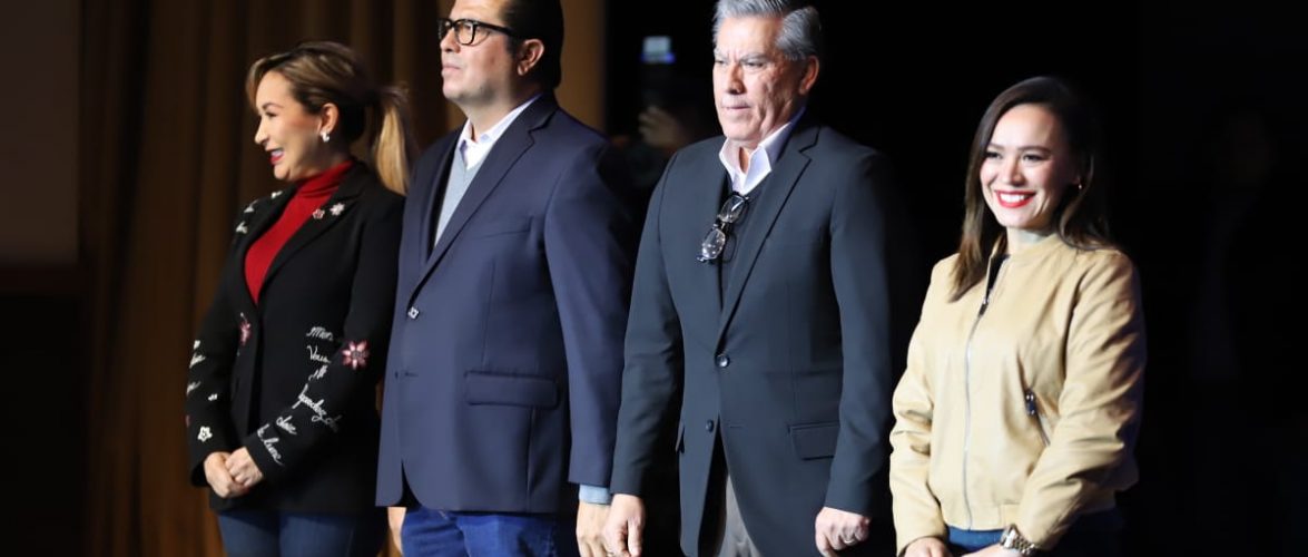 Juarez | Inaugura Armando Cabada festival de Ciudad Juarez