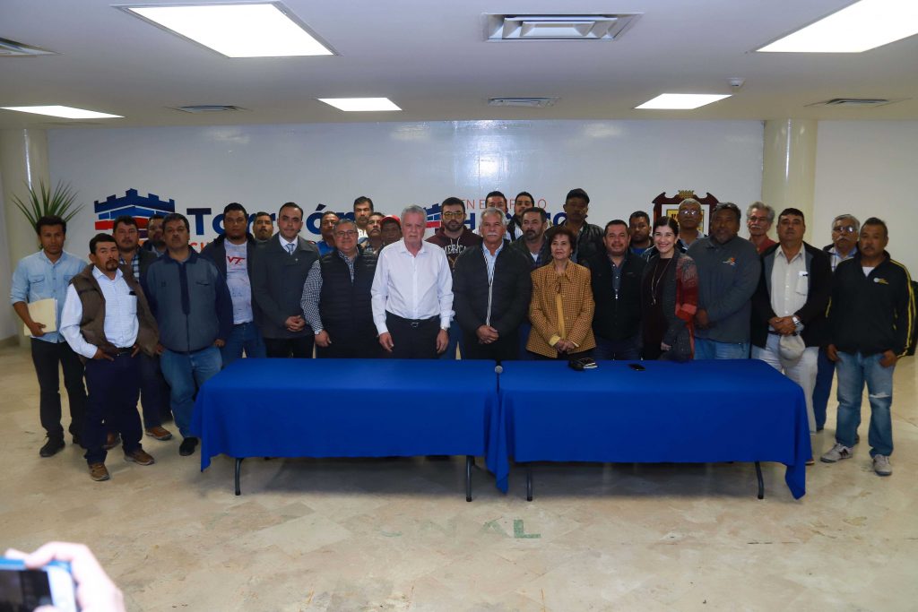 #Torreon | Agradecen materialistas apoyo del municipio de Torreon para regularizar su actividad