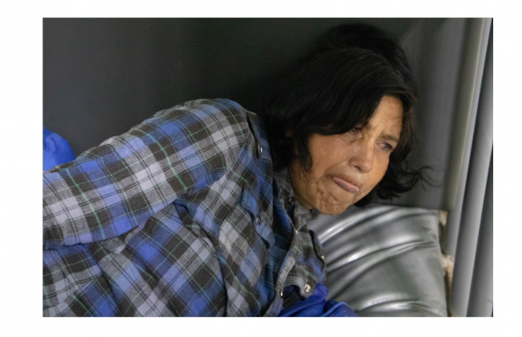 #Chihuahua | Solicitan apoyo para localizar a familiares de mujer que fue localizada en via publica