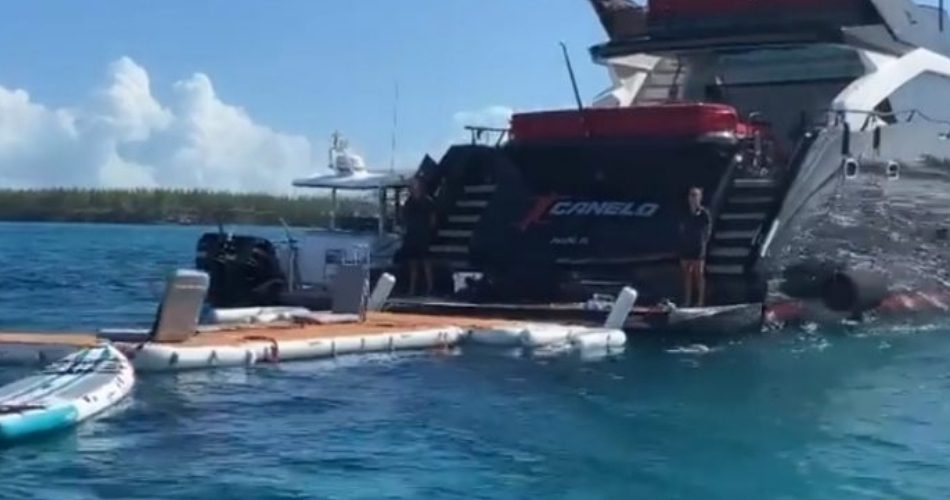 Reyes Magos traen a Canelo un yate de mil millones de pesos