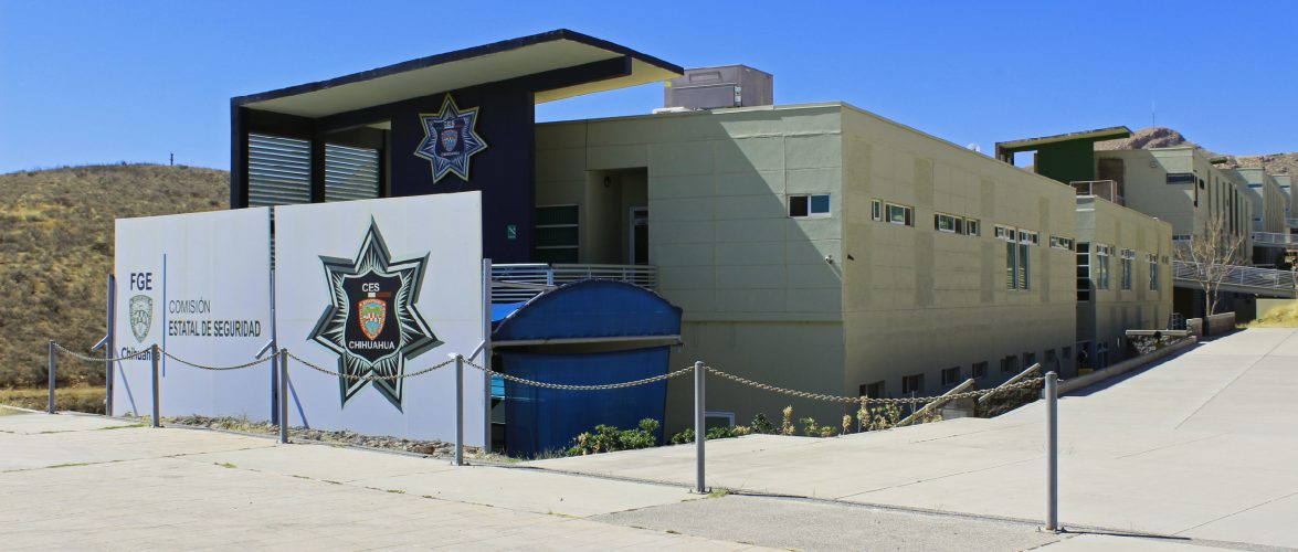 #Chihuahua | Lanzan artefacto explosivo en colonia Las Aldabas