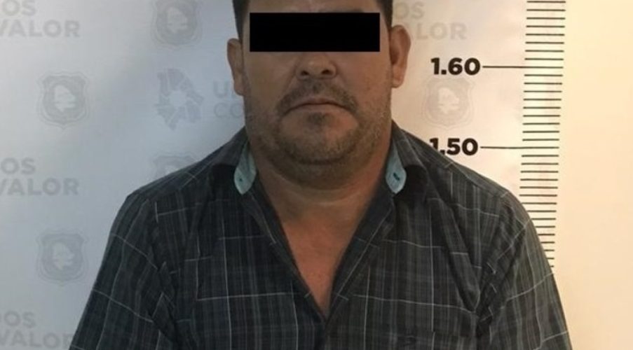 Asesinó a dos policías y a un funcionario federal.