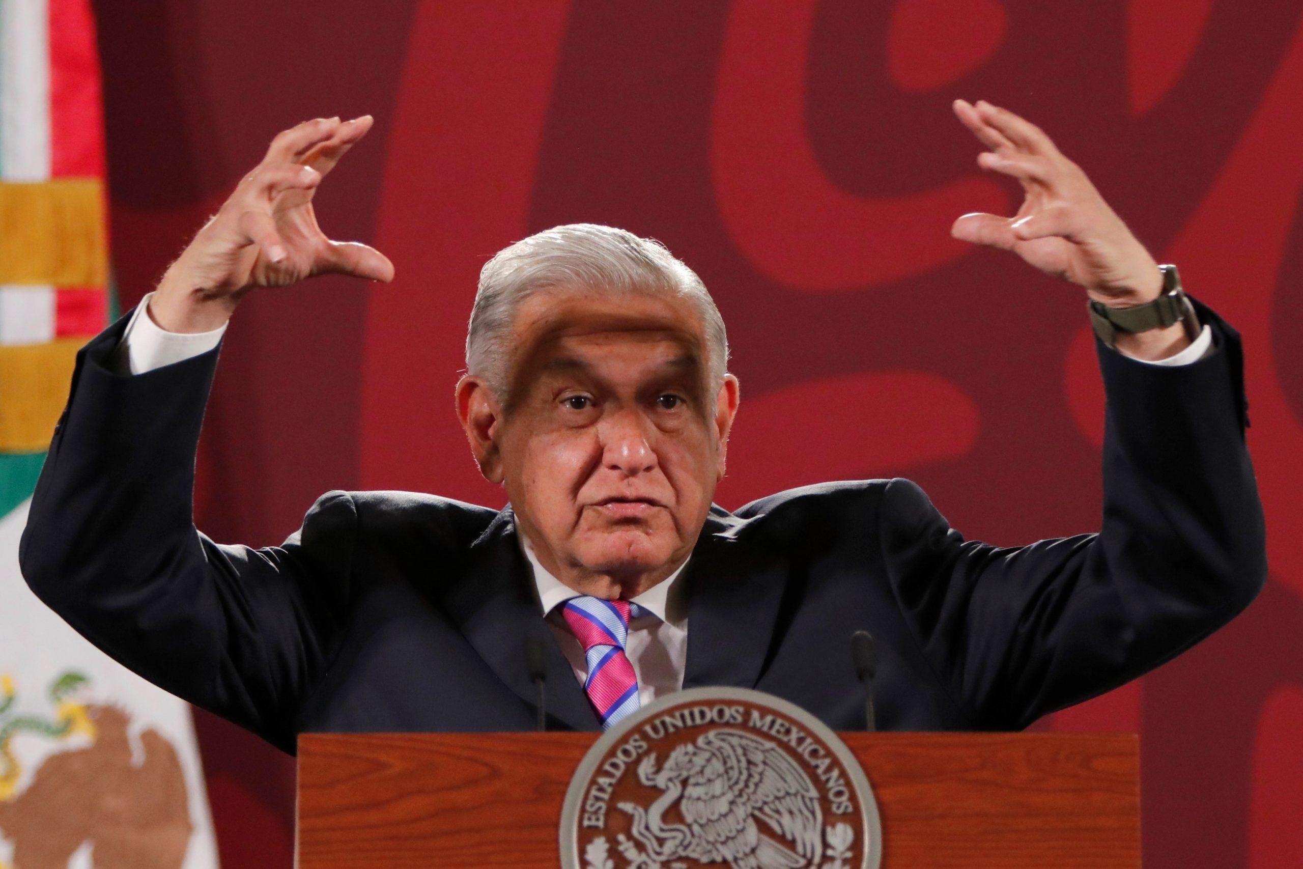 Hubo traición a México, diputados respaldaron a saqueadores: López Obrador