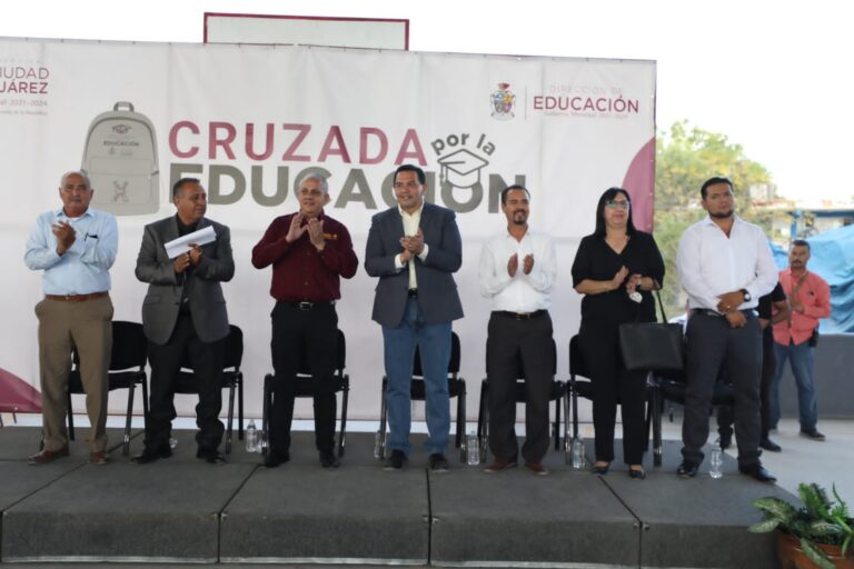Entrega alcalde de Juárez obras por más de 1.5 mdp a Secundaria Técnica 41